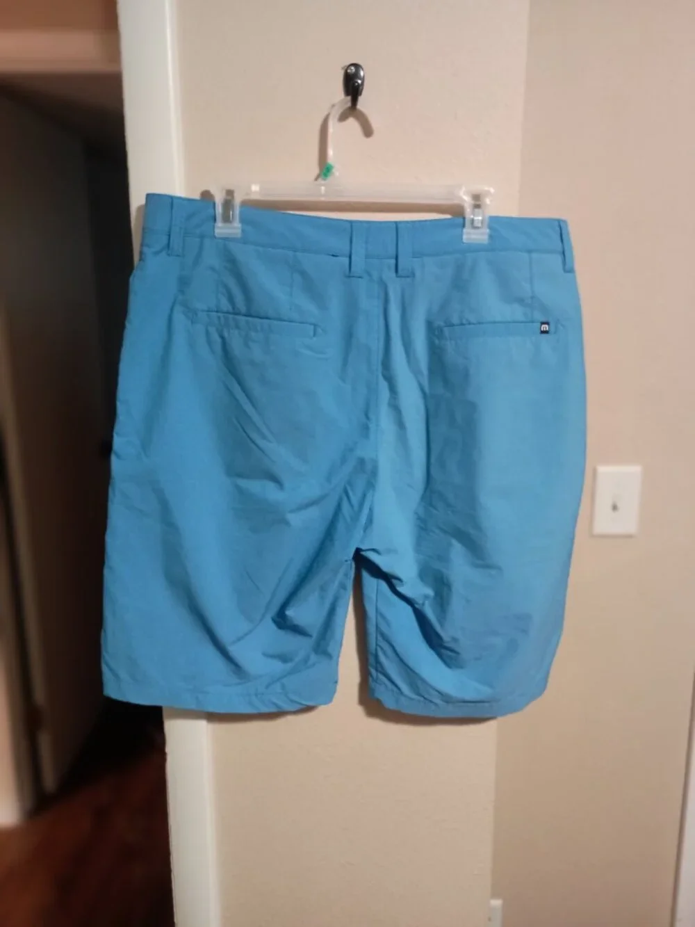 Travis Mathew Mens Golf Casual Shorts Size 36 Blue
